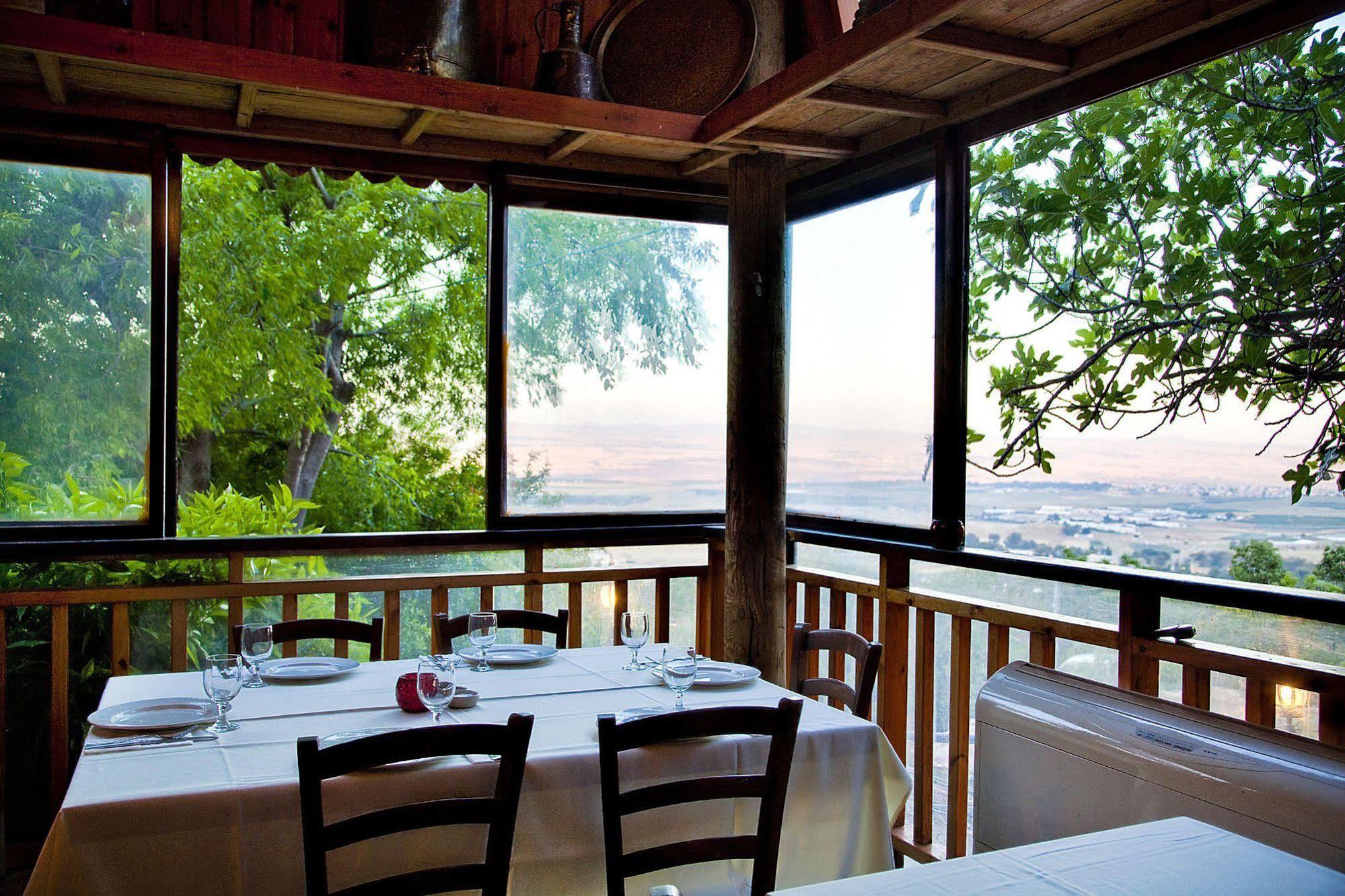 Pina Barosh Bnb โรชปินนา ภายนอก รูปภาพ