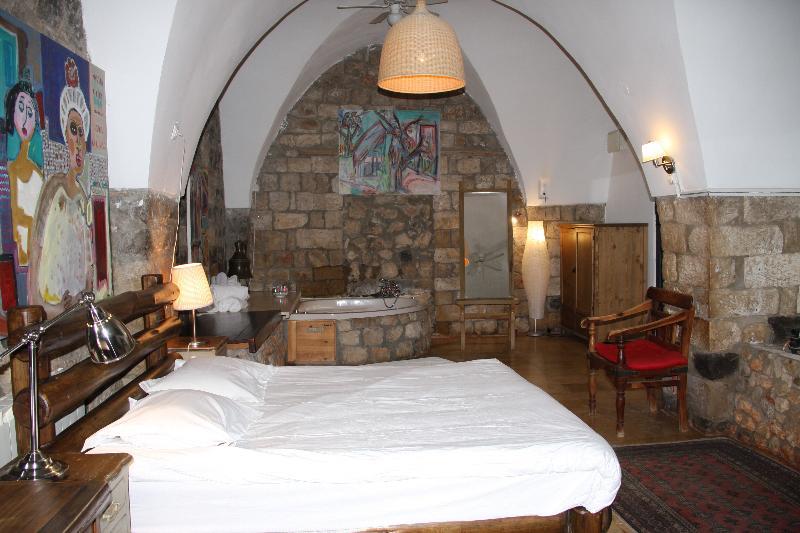 Pina Barosh Bnb โรชปินนา ภายนอก รูปภาพ