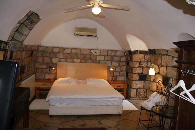 Pina Barosh Bnb โรชปินนา ภายนอก รูปภาพ