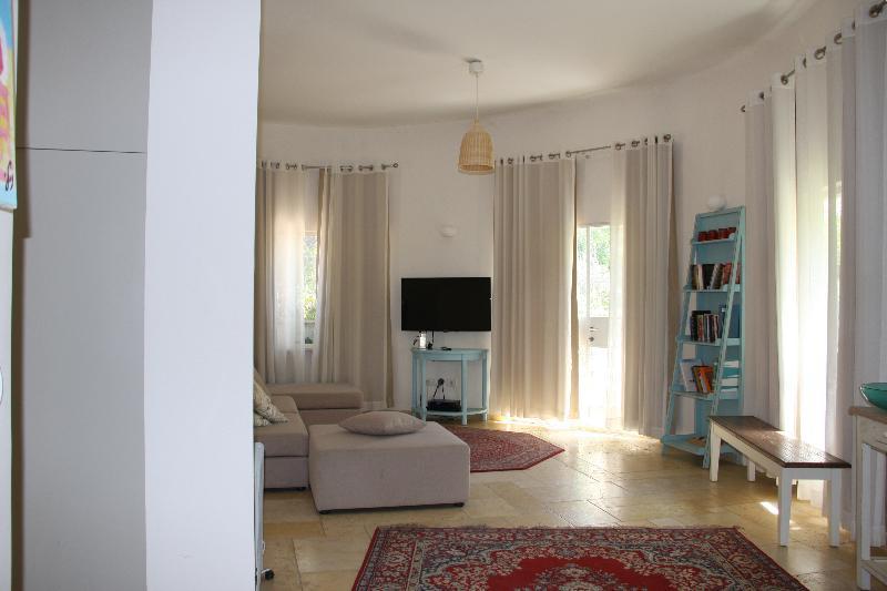 Pina Barosh Bnb โรชปินนา ภายนอก รูปภาพ
